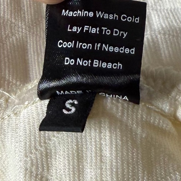 New POL Embroidered Floral Patchwork Quilt Shirt Jacket Shacket Hippie Boho - Picture 7 of 7